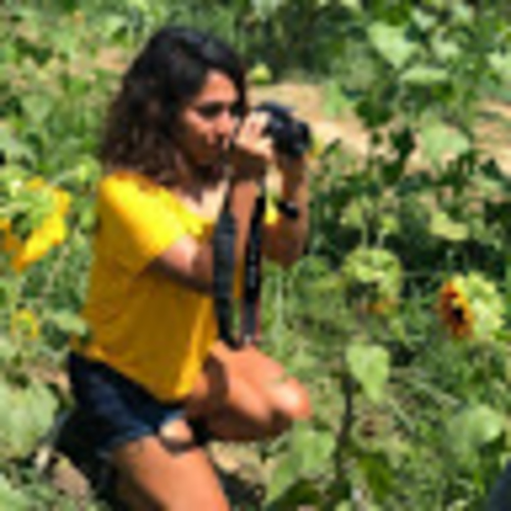 Meet your Posher, Ana